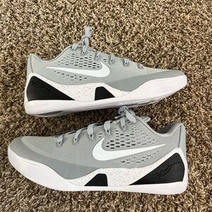 Nike Kobe 9 Elite Low EM Protro Wolf Grey/White IH1401-001 Men Size 11 NEW 🔥